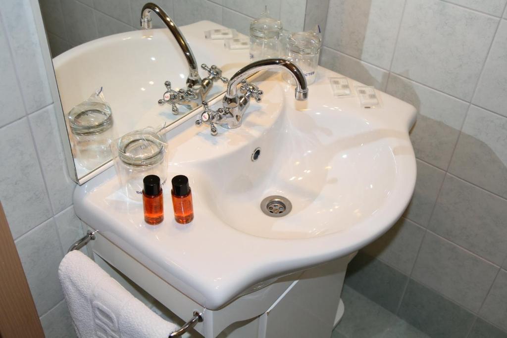 Hotel Oskar Zaplata Preddvor Δωμάτιο φωτογραφία